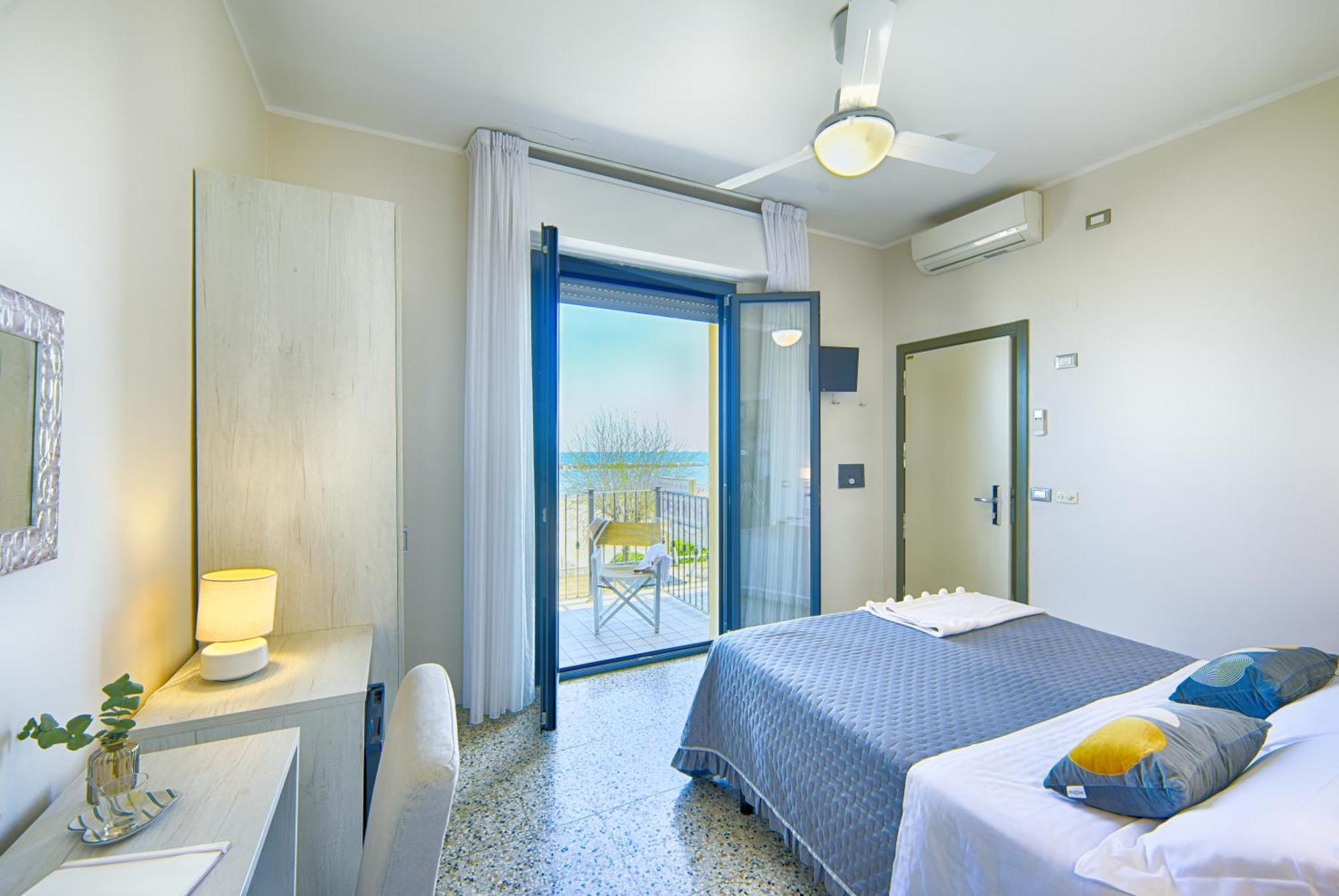 Hotel Deanna Bellaria-Igea Marina Dış mekan fotoğraf
