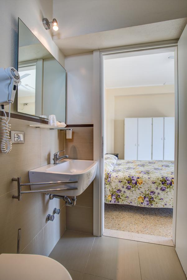 Hotel Deanna Bellaria-Igea Marina Dış mekan fotoğraf